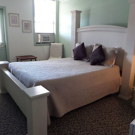 Stone Waters Inn Bellaire Dış mekan fotoğraf