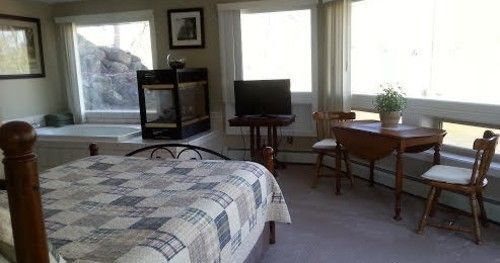 Stone Waters Inn Bellaire Dış mekan fotoğraf
