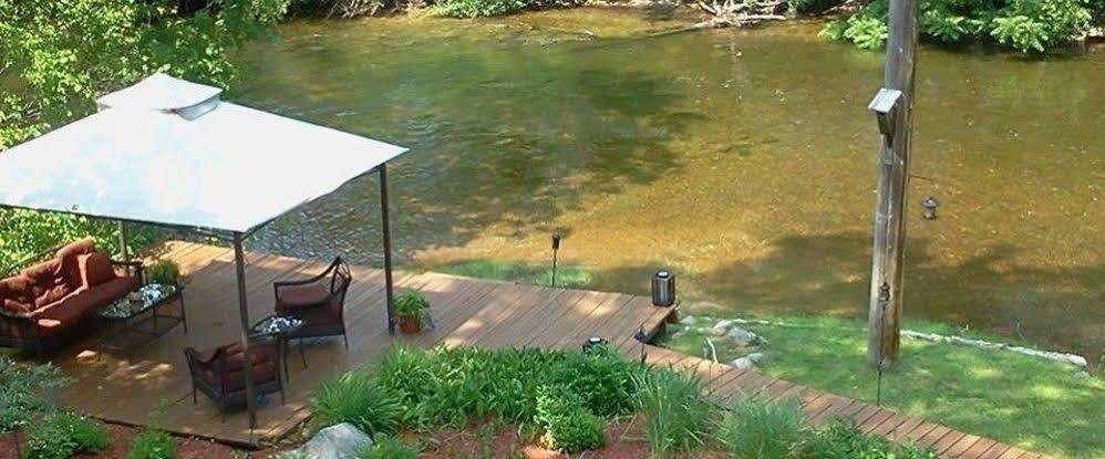 Stone Waters Inn Bellaire Dış mekan fotoğraf
